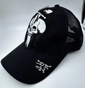 Ed Hardy Black Mesh Trucker Snapback Hat Adjustable OSFM Dagger Sword Skull $40 - Picture 1 of 6