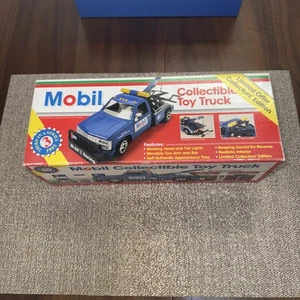 1995 Mobil Collectible Tow Truck Wrecker Toy Limited Edition New in Box - Picture 1 of 7