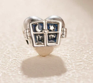 NUEVO AUTÉNTICO PANDORA Ventana Corazón Plata Esterlina 925 Dije - 798006EN63 - Imagen 1 de 4