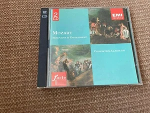 Mozart Serenades & Divertimenti Music CD (EMI Classics). - Picture 1 of 1