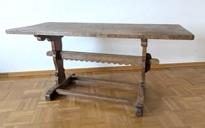 Antiker Tisch aus massiver Eiche Landhausstil Bauernmöbel Klostertisch rustikal - Bild 1 von 10