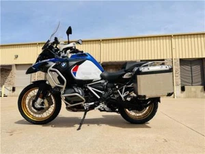 2020 BMW R-Series - Picture 1 of 22