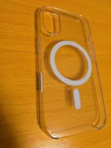 Original Apple Clear Case with Magsafe for iPhone 16 6.1" OEM - Picture 1 of 5