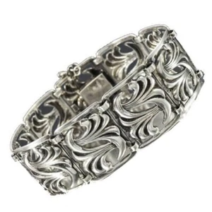 Art Nouveau Fan Feathered Silver Bracelet - Picture 1 of 5