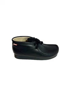 NEW Clarks Stinson Hi Black Leather Chukka Boots Men Size 8.5 M - Picture 1 of 17