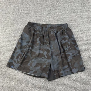 Lululemon pantaloncino uomo medio nero grigio mimetico foderato corsa allenamento coulisse - Foto 1 di 11