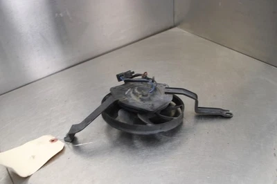 04-05 SUZUKI GSXR600 ENGINE RADIATOR COOLING FAN - Изображение 1 из 4