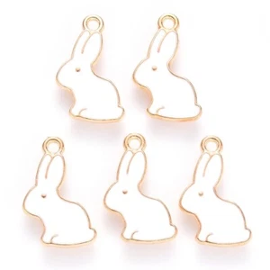 10 niedliche kleine weiße Hase Kaninchen Form Goldton Charm Anhänger - Bild 1 von 1