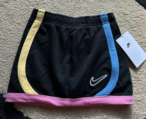 Nike Mädchen Skort schwarz Multirock Shorts Größe 4 neu mit Etikett - Bild 1 von 7