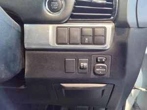 TOYOTA TARAGO 03/06-06/20 TRACTION CONTROL BUTTON XR50 - Picture 1 of 8