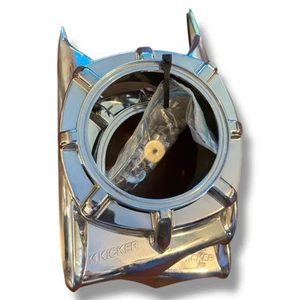 Kuryakyn Saddlebag Lid Kicker Speaker Covers (NO SPEAKERS) - Picture 1 of 3