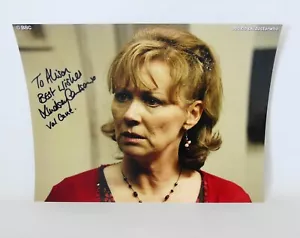 Lindsey Coulson handsigniertes Foto Autogramm Doctor Who Midnight Eastenders - Bild 1 von 2
