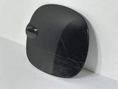 2014 - 2017 Fiat 500L Gas Fuel Tank Door Lid OEM - Image 1 of 4