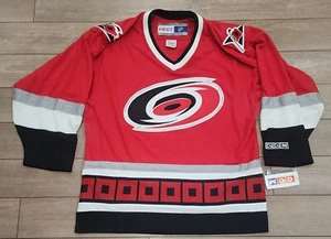 NOS Vintage CCM NHL Carolina Hurricanes Jersey Red Men’s Size Medium. Indonesia - Picture 1 of 11