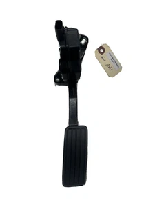 2015-2019 Subaru Outback OEM Accelerator Gas Pedal Assembly 36010AL090 - Picture 1 of 7