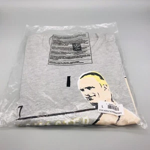WWE Stone Cold Steve Austin Rookie “The Ringmaster” Men’s T-Shirt Large New - Picture 1 of 4