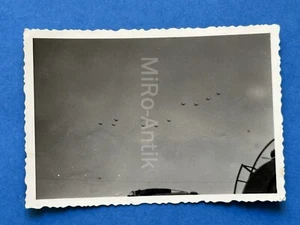 Foto, WK2, Stukas über Warenikowskaja 1943, Kuban Brückenkopf XT55189 - Bild 1 von 2