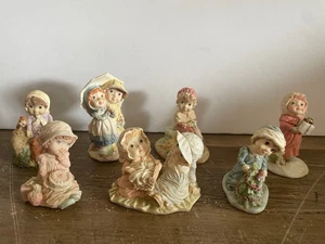Vintage Hallmark Figuren MARY & FRIENDS von Mary Hamilton 1989-1990 Set 7 - Bild 1 von 18