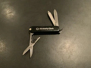 Victorinox Swiss Army Knife Black SD Classic 58mm Switzerland Kimberly Clark - Picture 1 of 5
