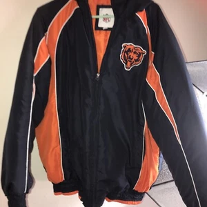 CHICAGO BEARS L/6  Winter Puff Jacket Logo NFL Football NFC Coat G III 3 Apparel - Picture 1 of 9