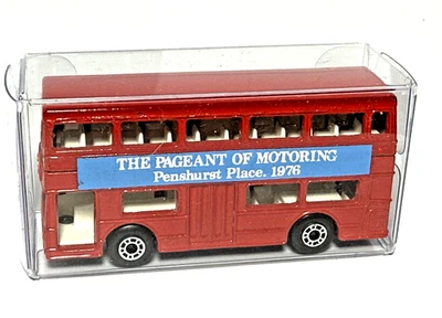 Matchbox Lesney MB17 Londoner Bus Pageant of Motoring 1976 Mint/PVC Display - Image 1 of 4
