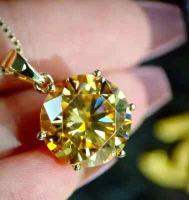 RARE 7 Ct Certified Treated Champagne Diamond Solitaire Pendant in 925 Silver - Image 1 of 4