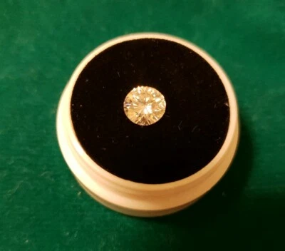 VVS1 Round Cut Loose Moissanite D Color w/ BIA CERTIFICATE - FAST SHIPPING - Image 1 of 4