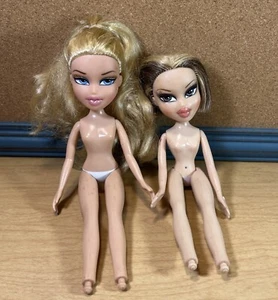 2 Bratz Dolls As Show. No Feet 2001 and 2010. - Picture 1 of 14