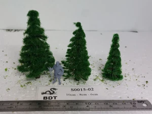 BDT Trees S0015-02 - All Scale - Plastic Bazi pine - Mid-green - 10/pk - Picture 1 of 4