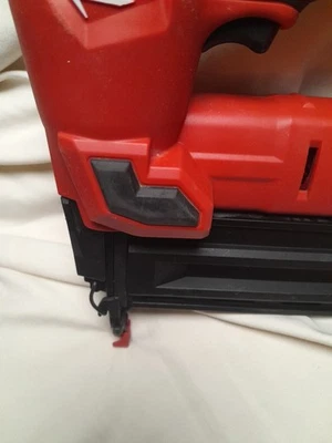 Milwauke 2746-20  M18 FUEL 18 Gauge Brad Nailer - Functions 100%. "Hardly  Used" - Image 1 of 4