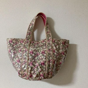 Samantha Thavasa Hello Kitty Tote Bag Japan - Picture 1 of 8