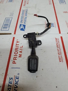 CRUISE CONTROL SWITCH HYUNDAI ELANTRA 03 04 05 06 - Picture 1 of 2