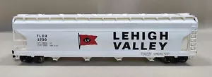 Bachmann Premium HO Scale Lehigh Valley 56' Center Flow Hopper Car TLDX 2730 - Picture 1 of 6
