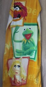 Disney Store Muppets Beach Towel, Animal, Kermit and Miss Piggy