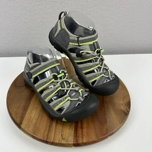 Keen Newport H2 Green Leather Slip On Sandals Shoes Youth 5 Gorpcore Water Hike - Picture 1 of 7