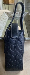 Etui téléphone portable vintage en cuir avec sangle signature monogramme COACH - Photo 1 sur 3