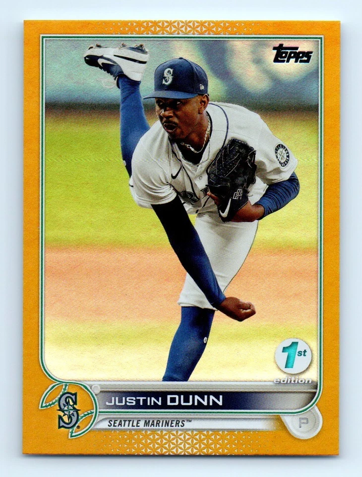 2022 Topps 1st Edition Justin Dunn Seattle Mariners #185 Gold - Image 1 of 2