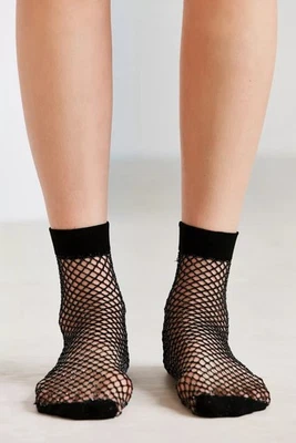 Nuevo con etiquetas Calcetín al tobillo Urban Out From Under Glitter Fishnet OSFM Punk Emo Foto 1 de 4