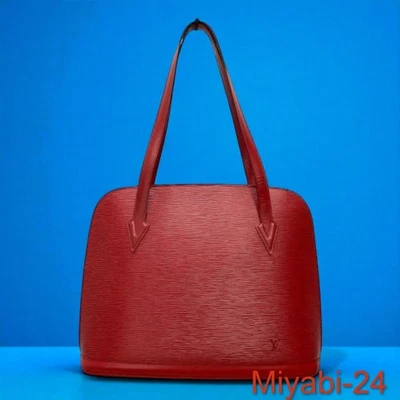 Bolso de Mano Lusac Epi Rojo Patrón Repujado Gran Capacidad Usado Foto 1 de 4