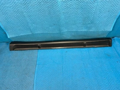 Moldura de panel basculante Mitsubishi Outlander lado del pasajero 21 k 2014-2020 OEM Foto 1 de 4