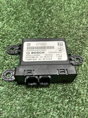 2013-2016 GMC ACADIA DRIVER PARKING ASSIST CONTROL MODULE 22743052 OEM - Image 1 of 2