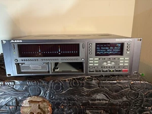 Rack Mount Alesis HD24 24 Track ADAT Disk Recorder / Player - Picture 1 of 7