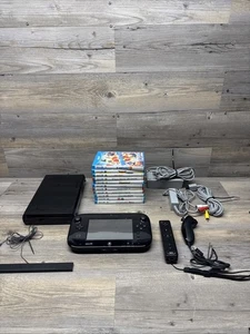 Nintendo Wii U WUP-010 32GB Console Bundle W/ Gamepad, Dock, 11 Games - Picture 1 of 11