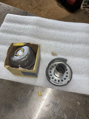 2- 1949-Early 1953 Mercury Flathead V/8 Engine Oil Filler Cap Stant SO-63  USA - Image 1 of 4