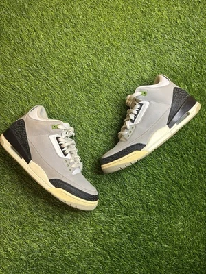 Talla 10.5 - Air Jordan 3 Retro Clorofila Foto 1 de 4
