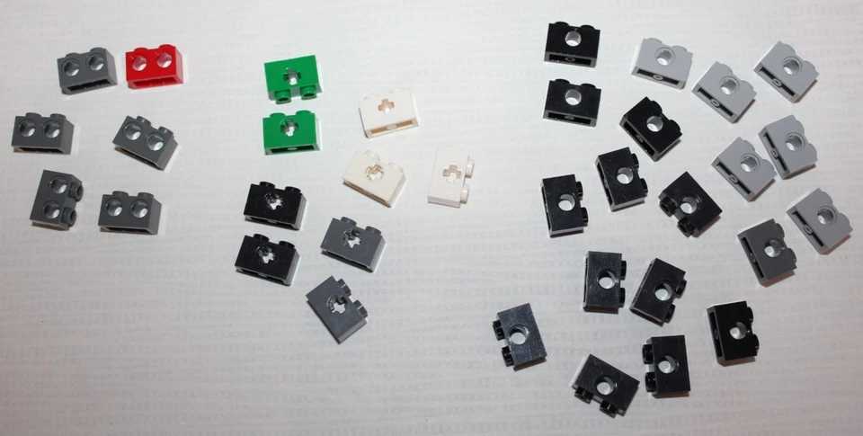 Beau lot de briques 1x2 Lego Technic divers dont ref 3700 32000  (100% lego) - Photo 1/1