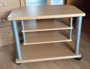 Rollregal aus Holz, Unterschrank für Fernseher, gebraucht - Bild 1 von 2