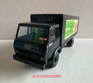 OCCASION LBS - BERLIET GR 190 FOURGON SERNAM SNCF 1977 au 1/43° - Picture 1 of 7