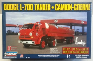 Dodge L700 Tanker Truck w Tilt Cab Doors Open 1/25 Plastic Model New Sealed 2009 - Picture 1 of 4