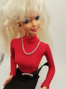 Silvertone Bling Necklace For Barbie Type Doll With A Clasp Accessorie - Picture 1 of 2